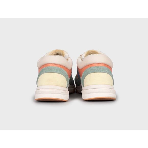 Chanel Suede & Leather CC Logo Sneakers - Size 37 - Picture 4 of 5